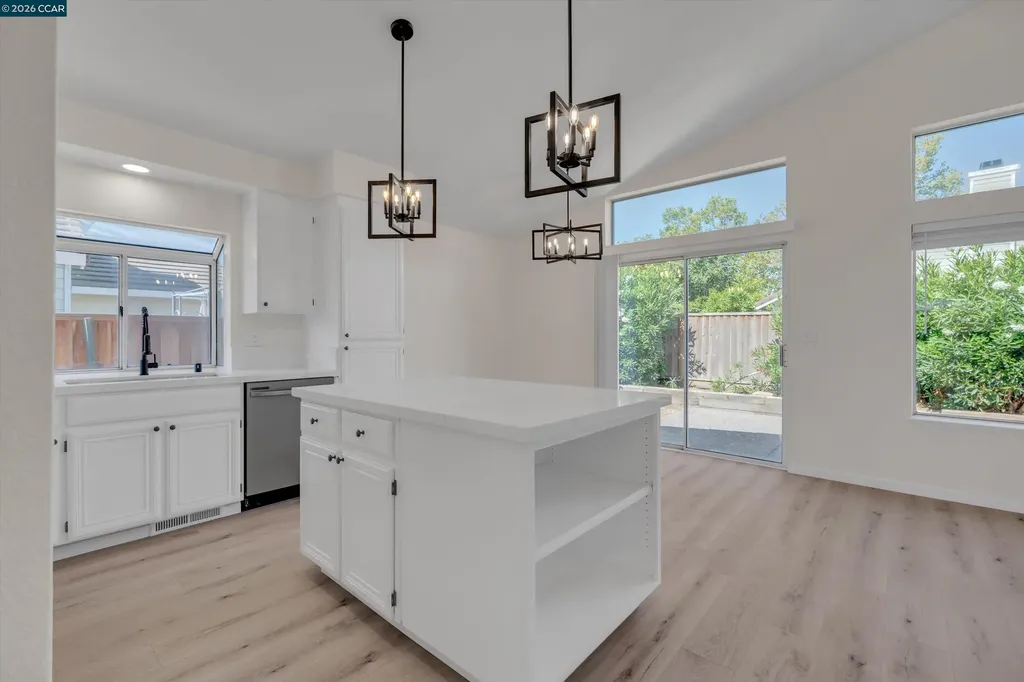 1170 Winter Way Pittsburg CA 94565
