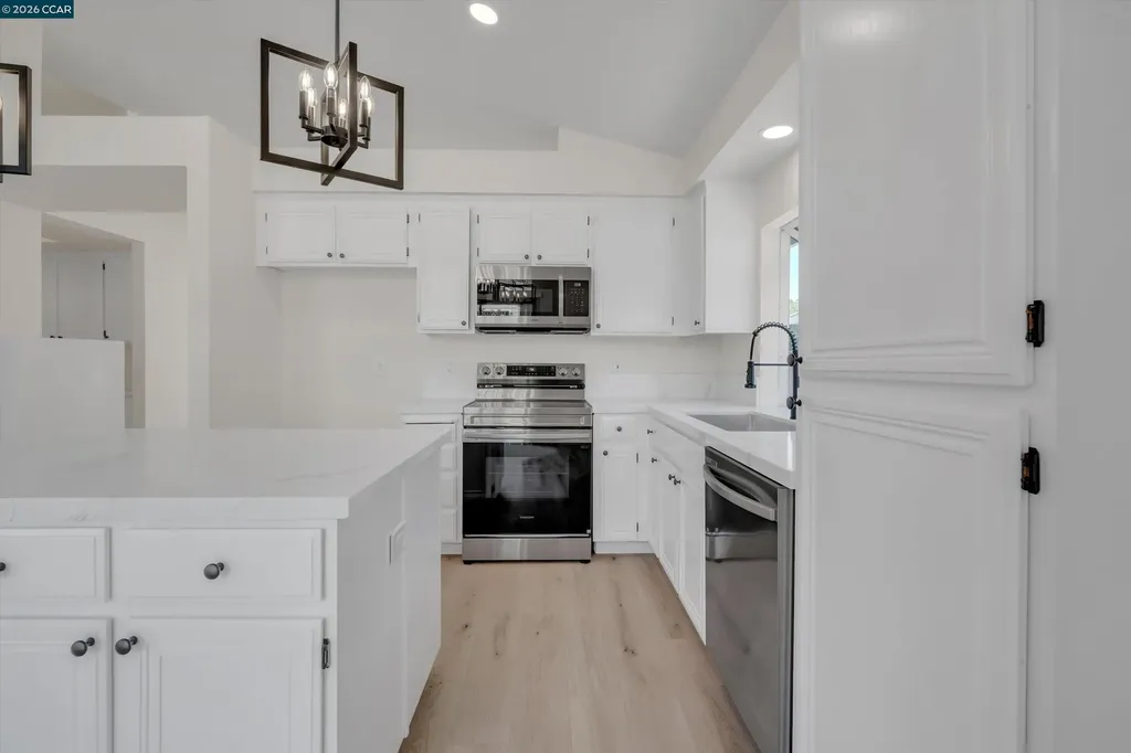 1170 Winter Way Pittsburg CA 94565