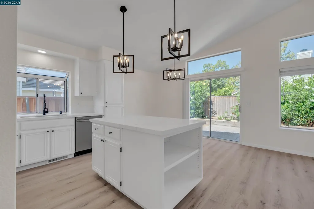 1170 Winter Way Pittsburg CA 94565