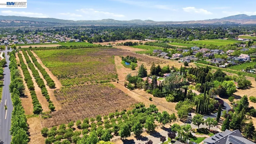 3166 Belmont Court Livermore CA 94550