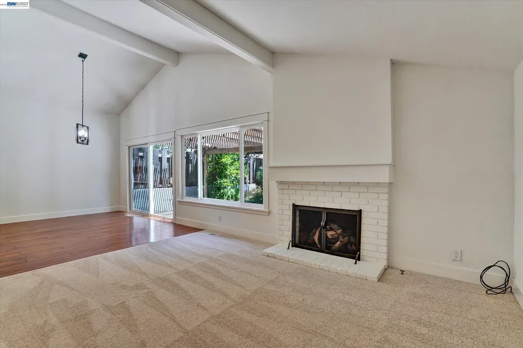 1105 Glengarry Lane Walnut Creek CA 94596