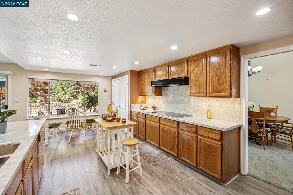 612 Clear Lake Street Danville CA 94506