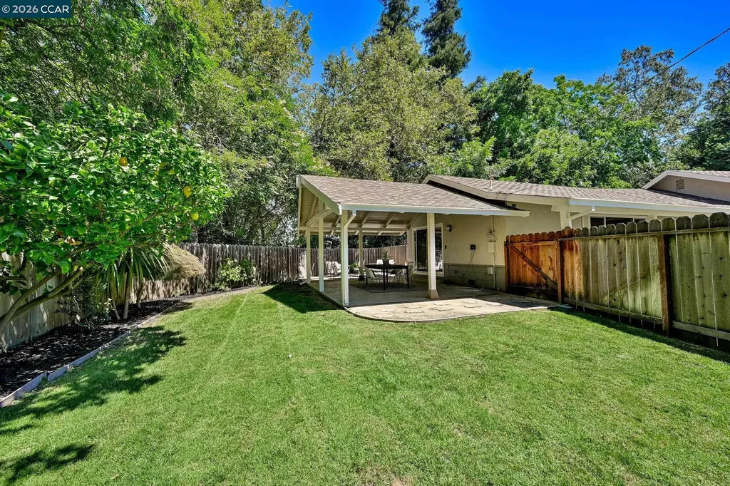 615 Flora Street Martinez CA 94553