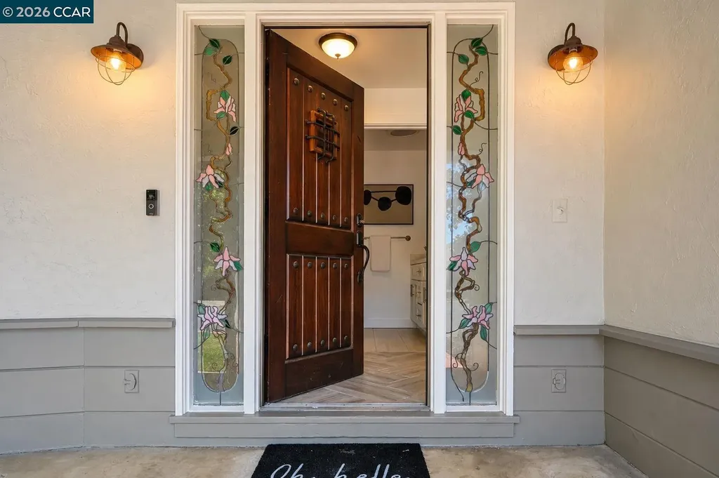 615 Flora Street Martinez CA 94553