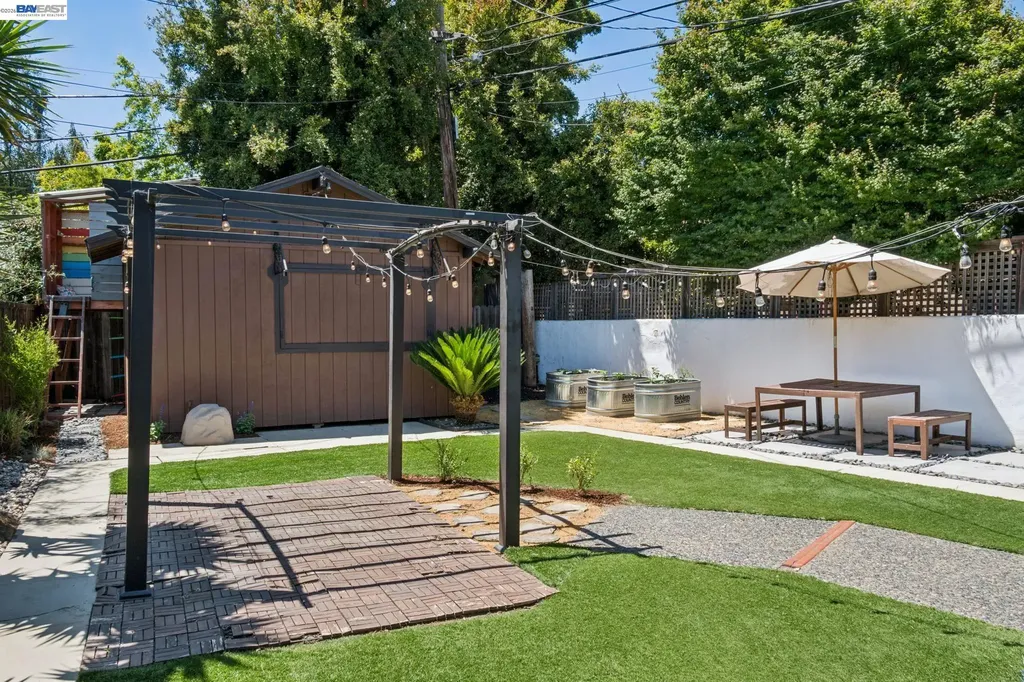 1813 High Street Alameda CA 94501
