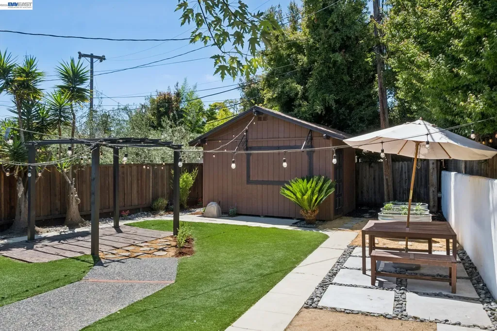 1813 High Street Alameda CA 94501