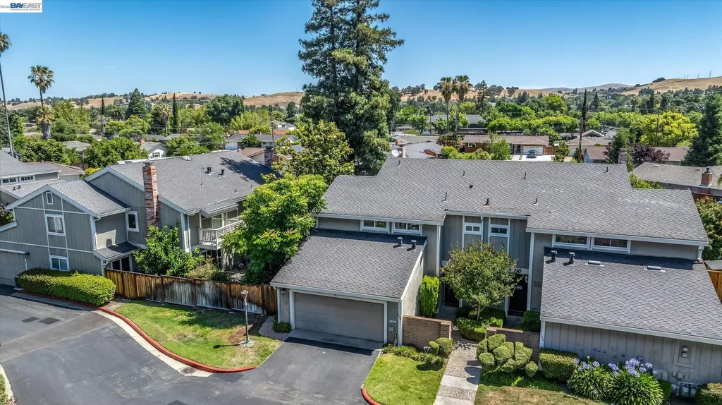 108 Summerwood Place Concord CA 94518