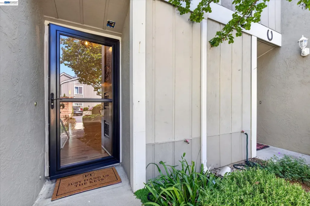108 Summerwood Place Concord CA 94518