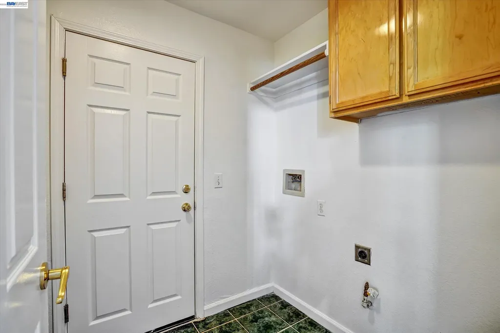 5124 Adriana Court Antioch CA 94531