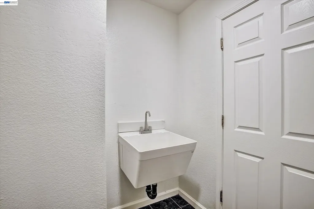 5124 Adriana Court Antioch CA 94531