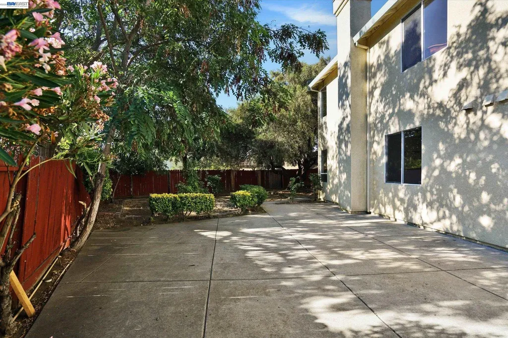 5124 Adriana Court Antioch CA 94531