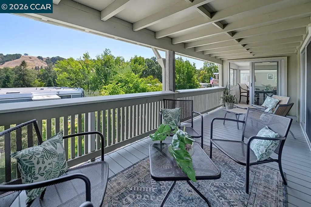 2916 Tice Creek Walnut Creek CA 94595