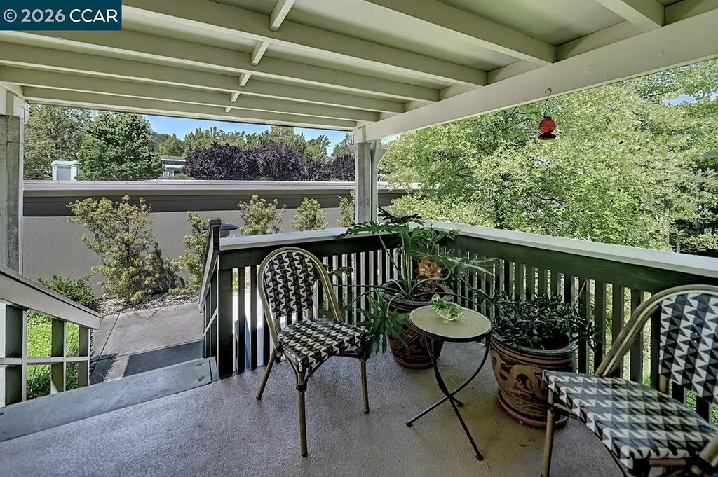 2916 Tice Creek Walnut Creek CA 94595