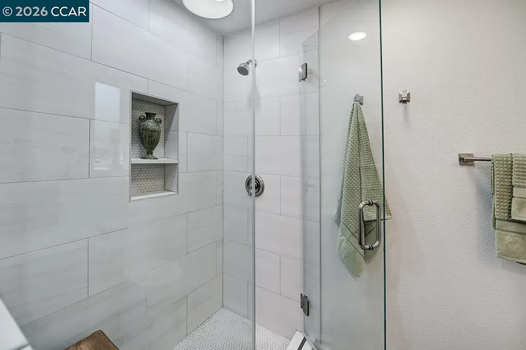 2916 Tice Creek Walnut Creek CA 94595