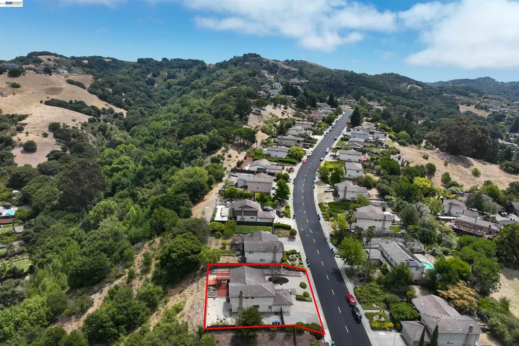 5219 Heavenly Ridge Lane Richmond CA 94803