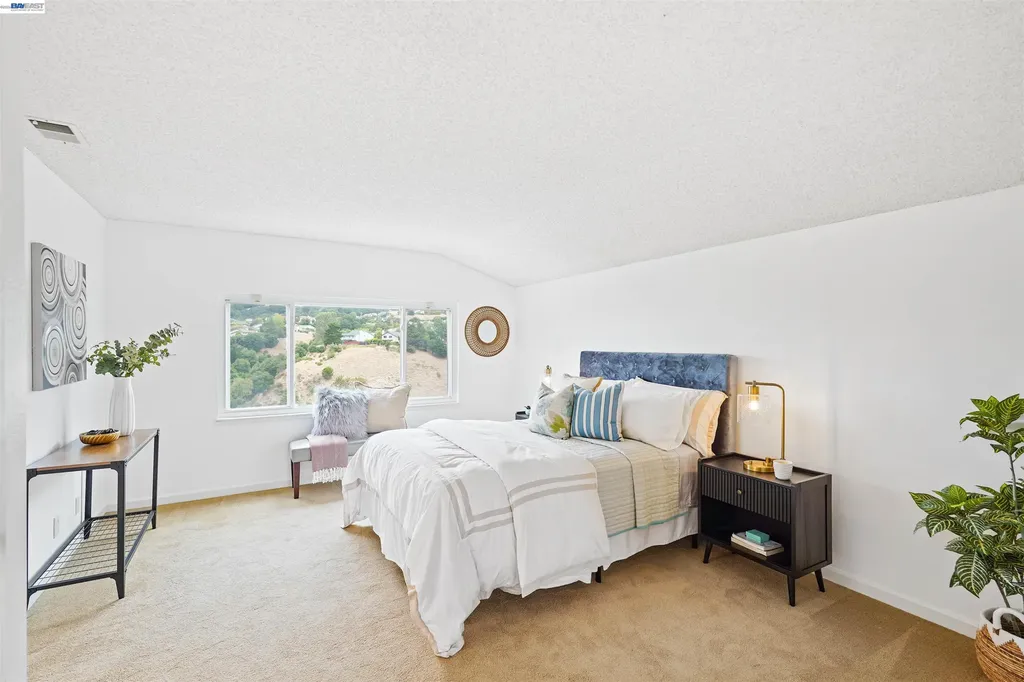 5219 Heavenly Ridge Lane Richmond CA 94803