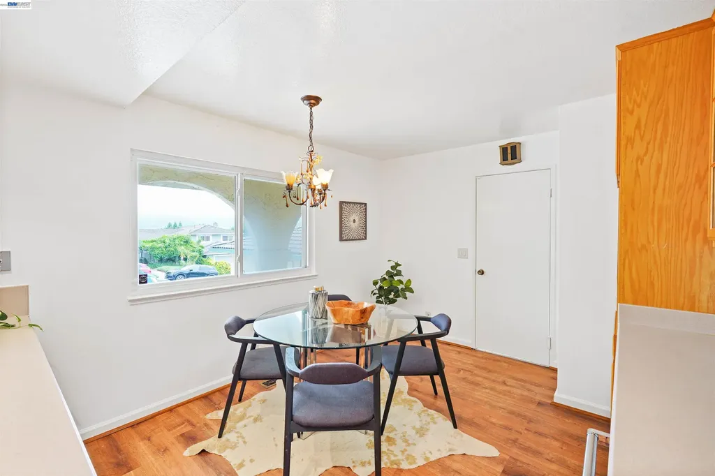 5219 Heavenly Ridge Lane Richmond CA 94803