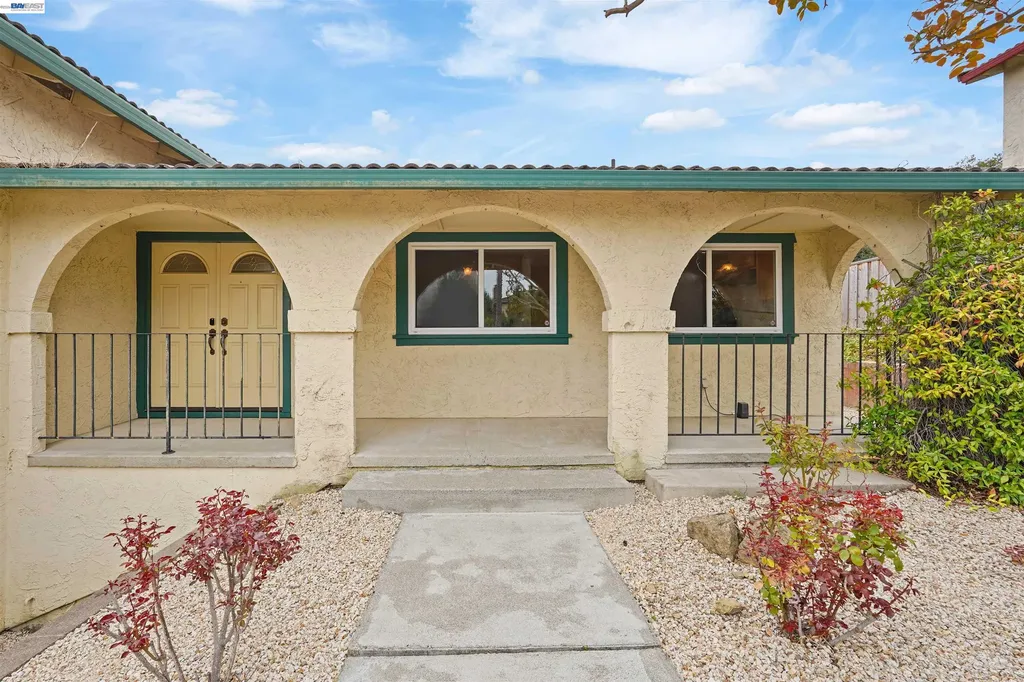 5219 Heavenly Ridge Lane Richmond CA 94803
