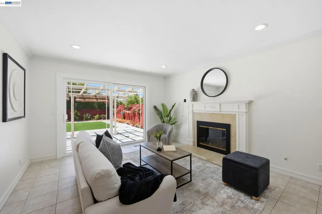 42447 Paseo Padre Parkway Fremont CA 94539