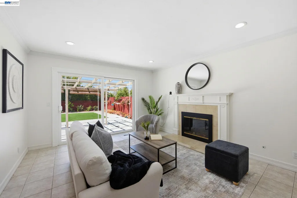 42447 Paseo Padre Parkway Fremont CA 94539