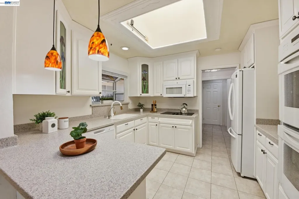 42447 Paseo Padre Parkway Fremont CA 94539