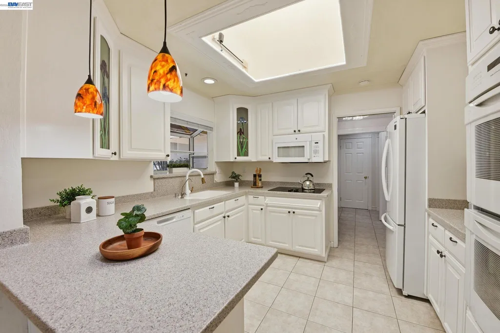 42447 Paseo Padre Parkway Fremont CA 94539