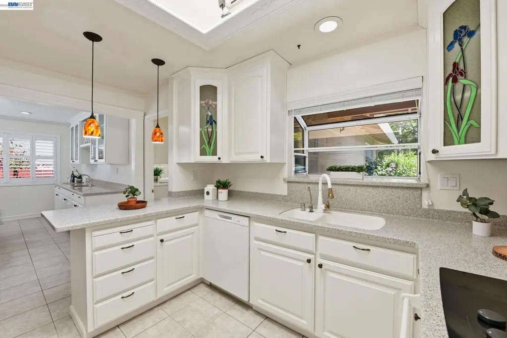 42447 Paseo Padre Parkway Fremont CA 94539
