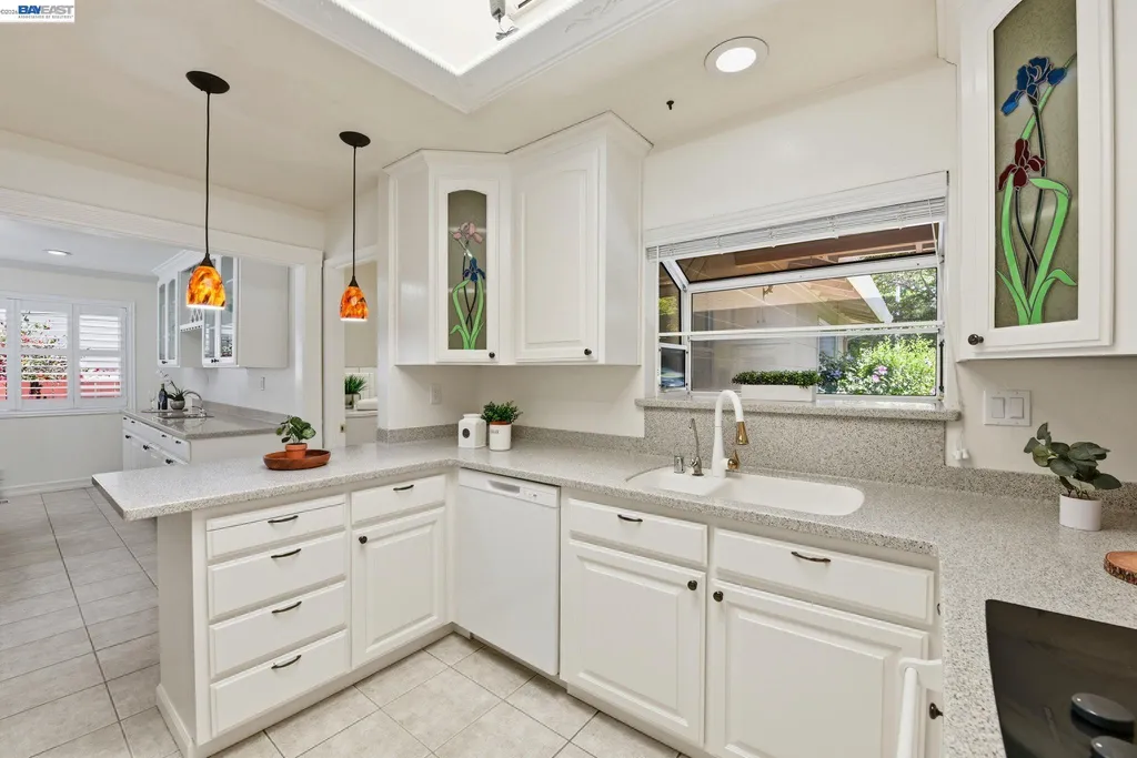 42447 Paseo Padre Parkway Fremont CA 94539