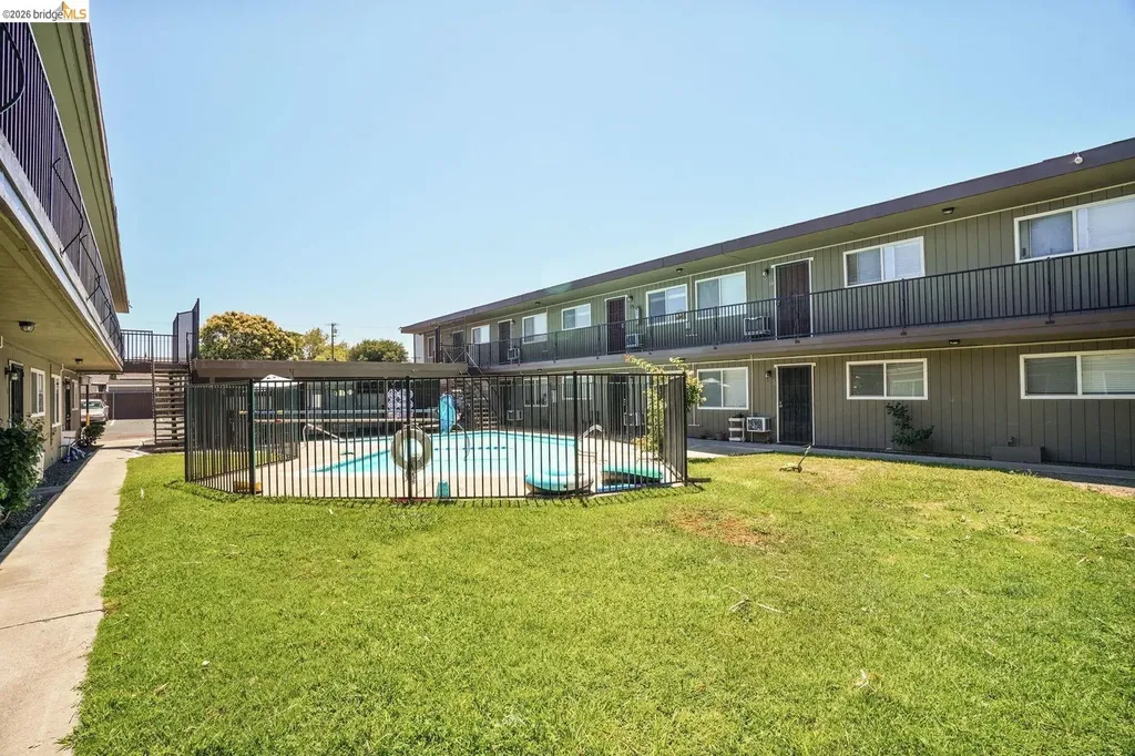 1017 H Street Antioch CA 94509