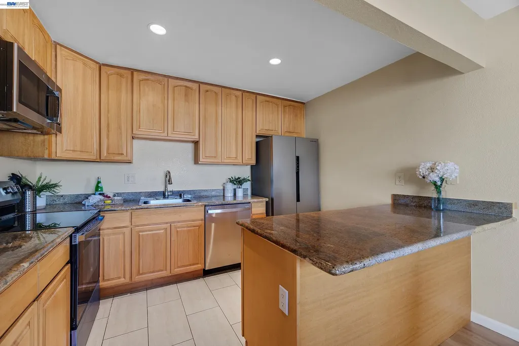 1029 Cheryl Ann Circle Hayward CA 94544