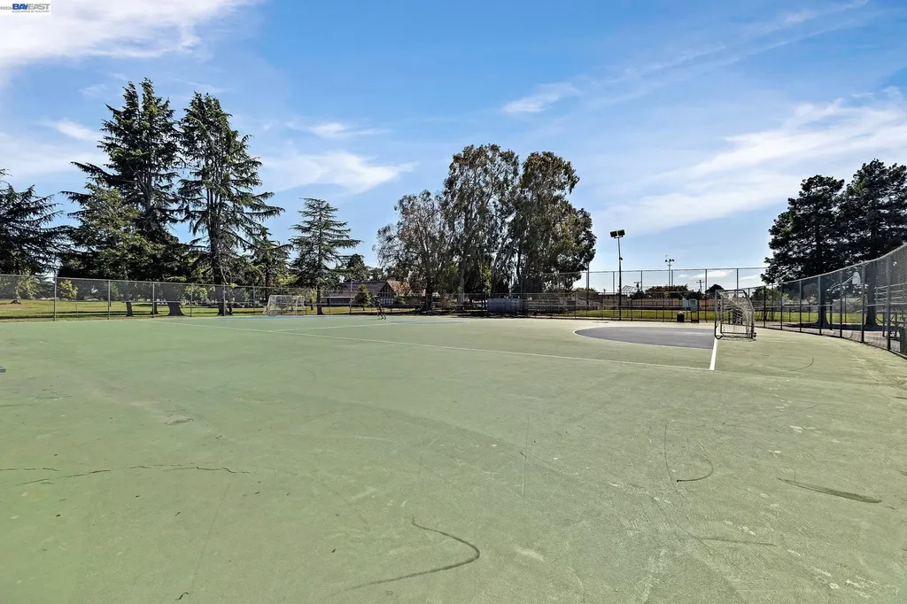 1029 Cheryl Ann Circle Hayward CA 94544