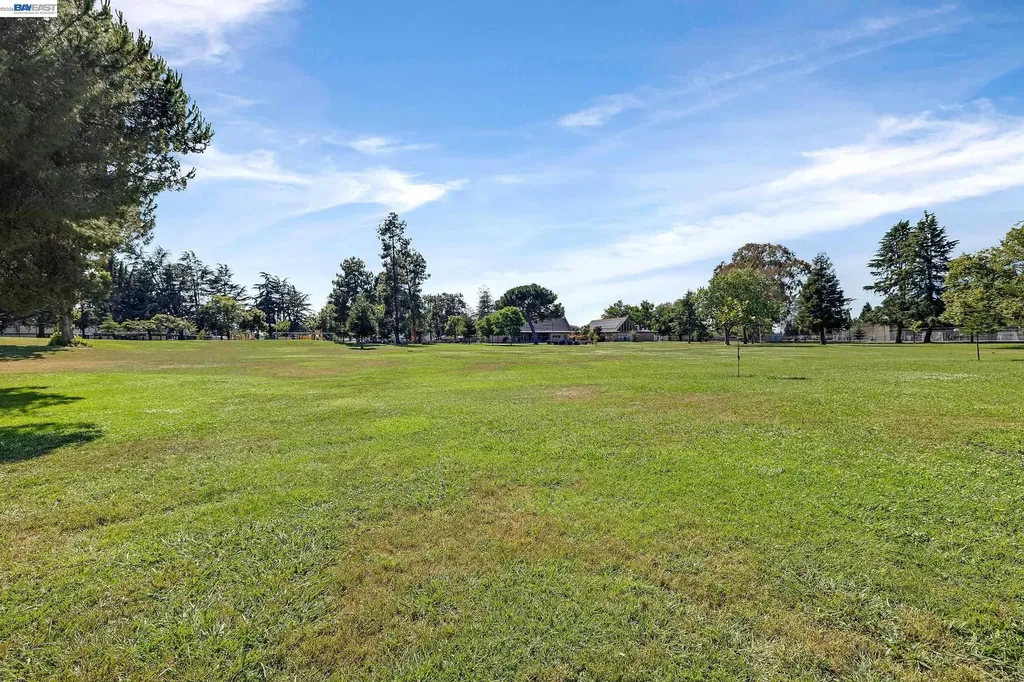 1029 Cheryl Ann Circle Hayward CA 94544