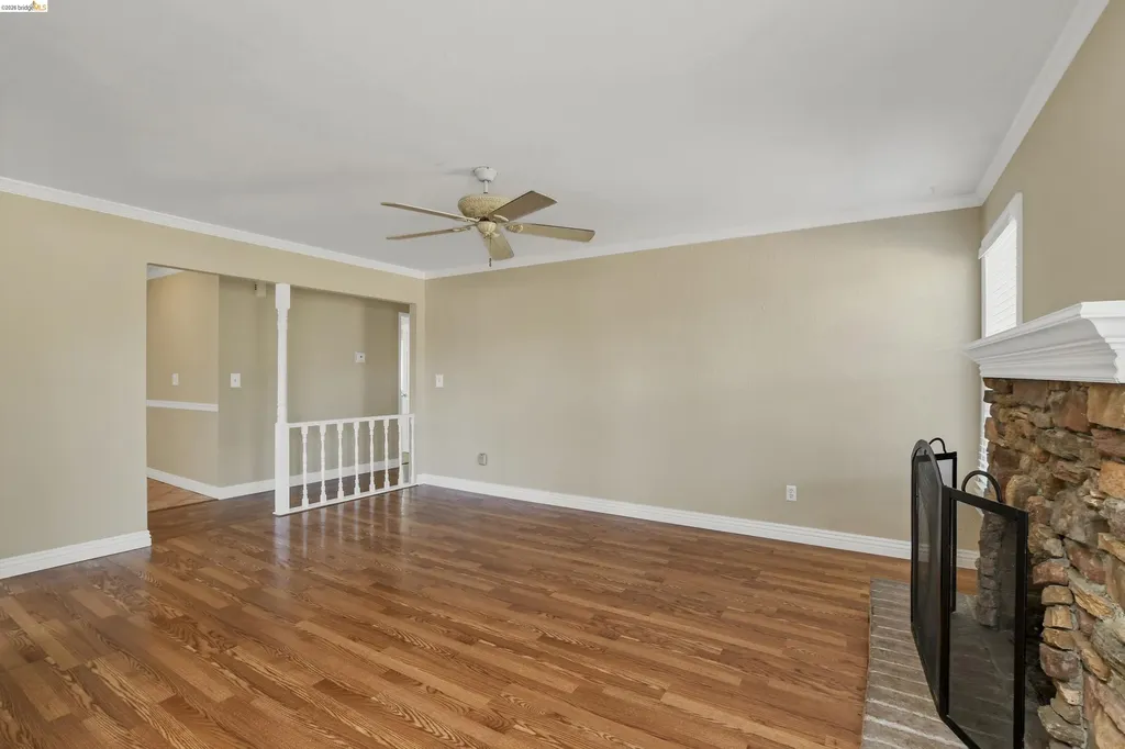2123 Camelia Court Pittsburg CA 94565