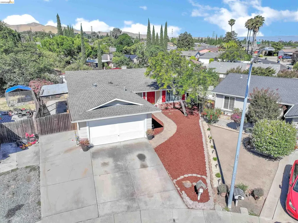 2123 Camelia Court Pittsburg CA 94565