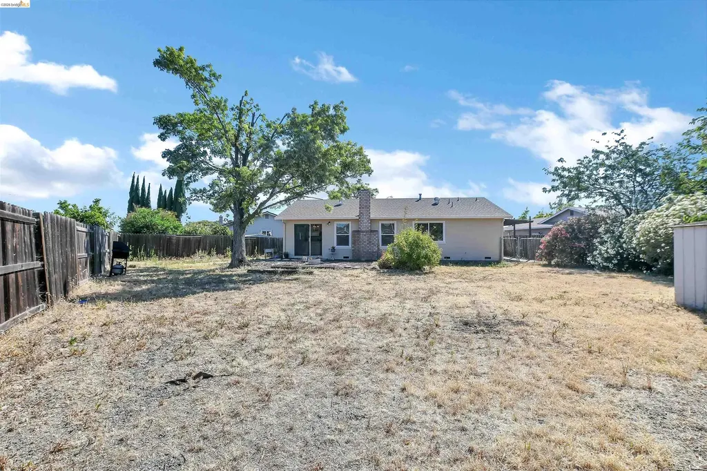 2123 Camelia Court Pittsburg CA 94565
