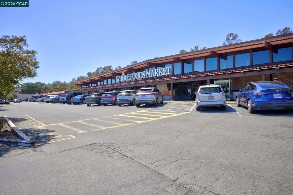 911 Dewing Avenue Lafayette CA 94549