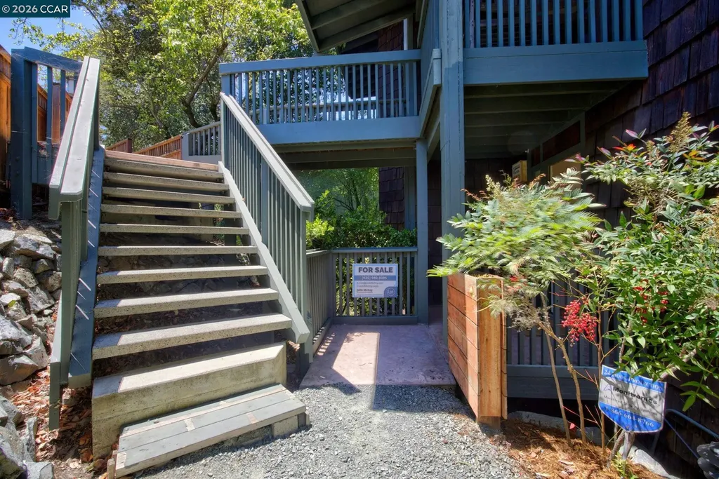 911 Dewing Avenue Lafayette CA 94549