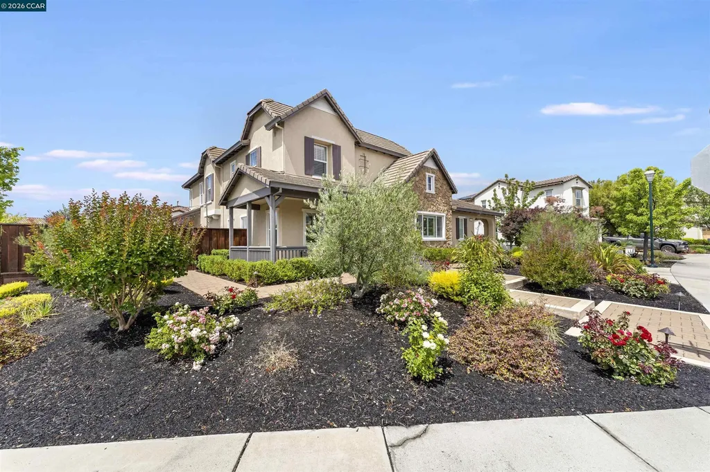 2151 Carmenere Street Danville CA 94506
