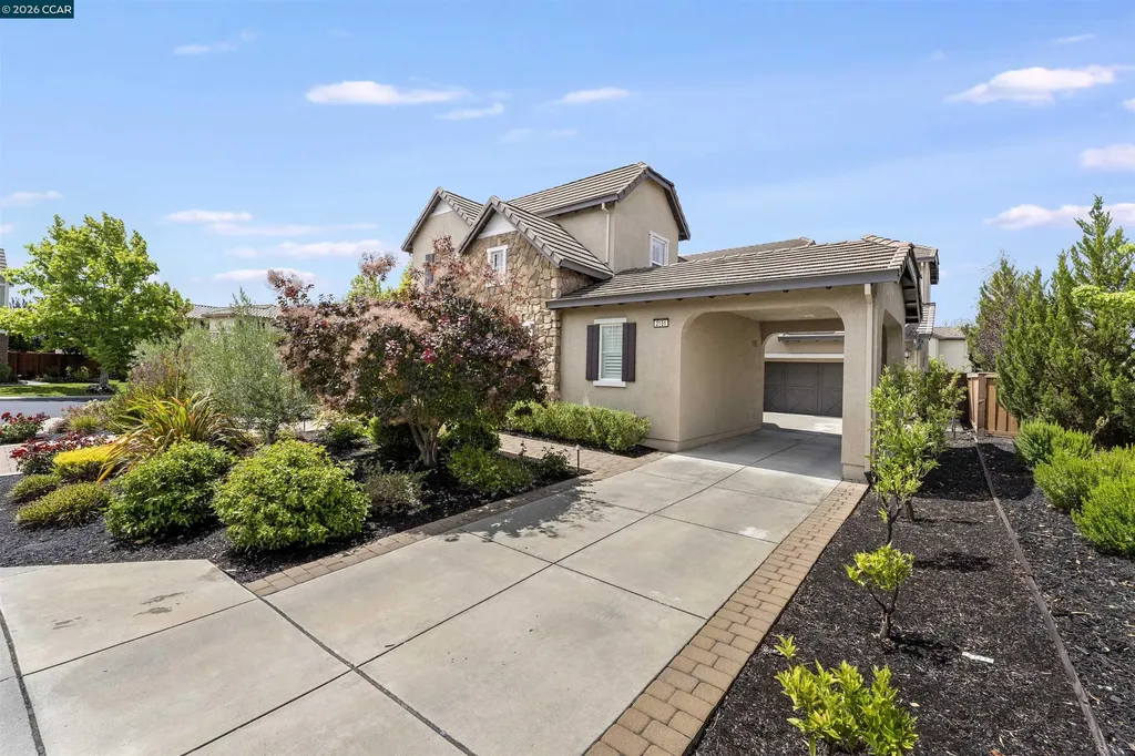 2151 Carmenere Street Danville CA 94506