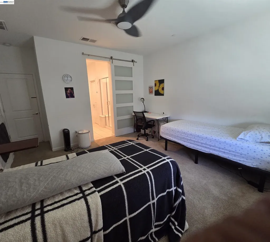 5585 Holly Bay Avenue Dublin CA 94568