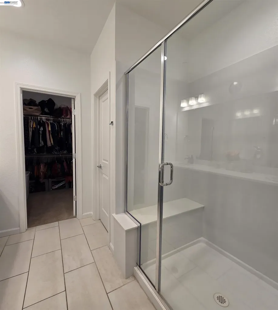5585 Holly Bay Avenue Dublin CA 94568