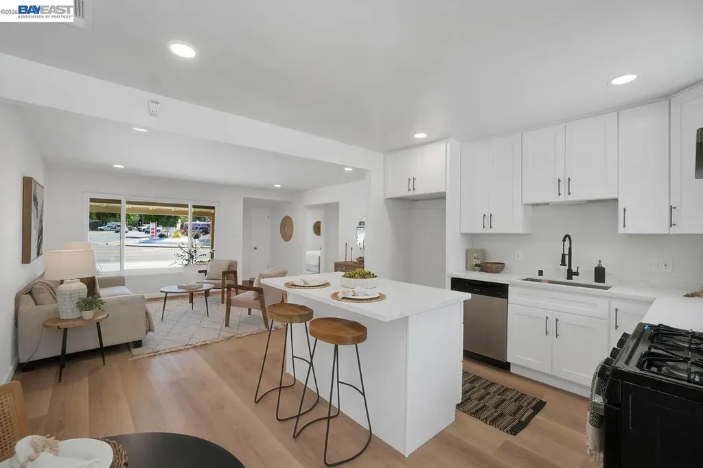 33327 2nd Street Union City CA 94587