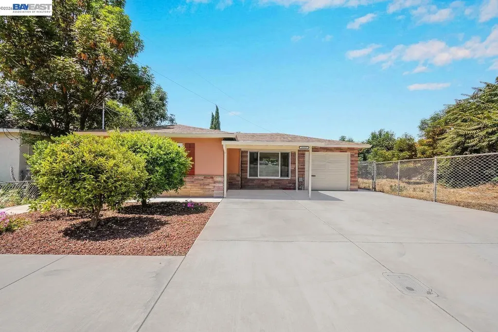 33327 2nd Street Union City CA 94587