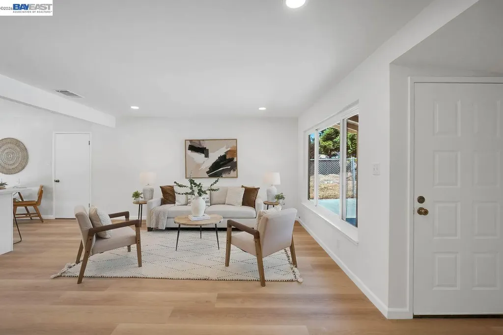 33327 2nd Street Union City CA 94587