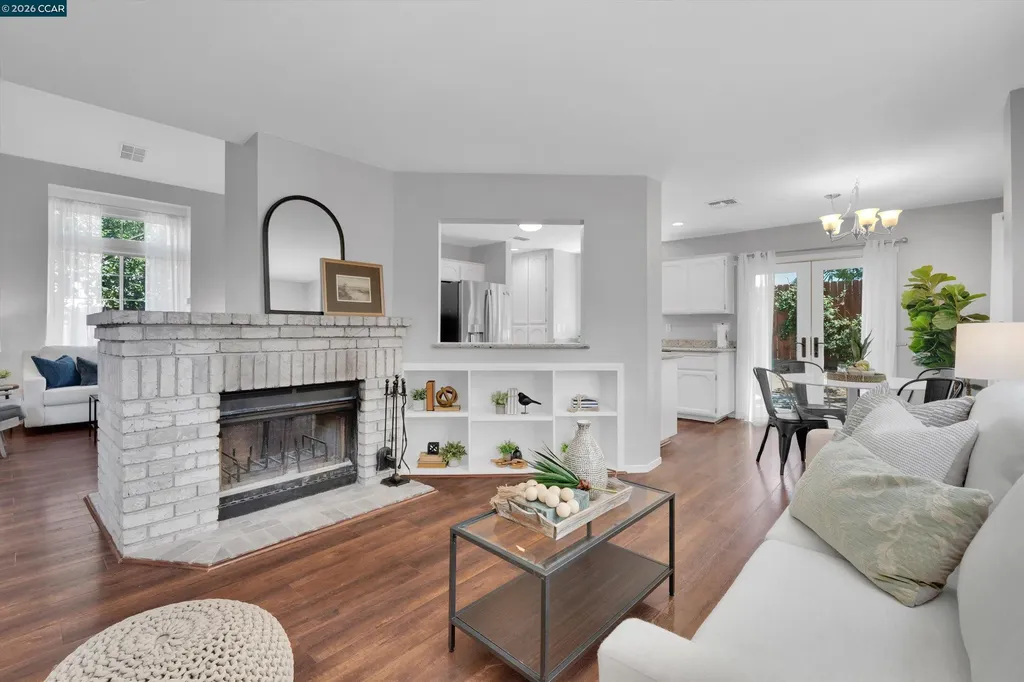 400 Devon Court Oakley CA 94561