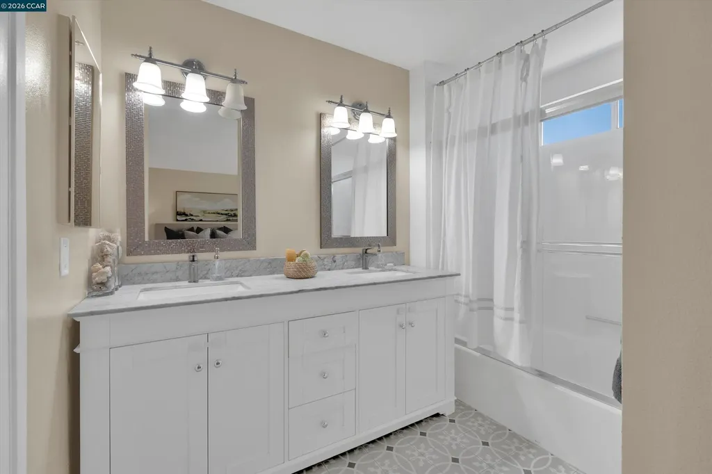 400 Devon Court Oakley CA 94561