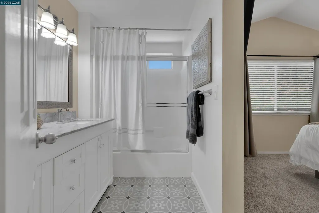 400 Devon Court Oakley CA 94561