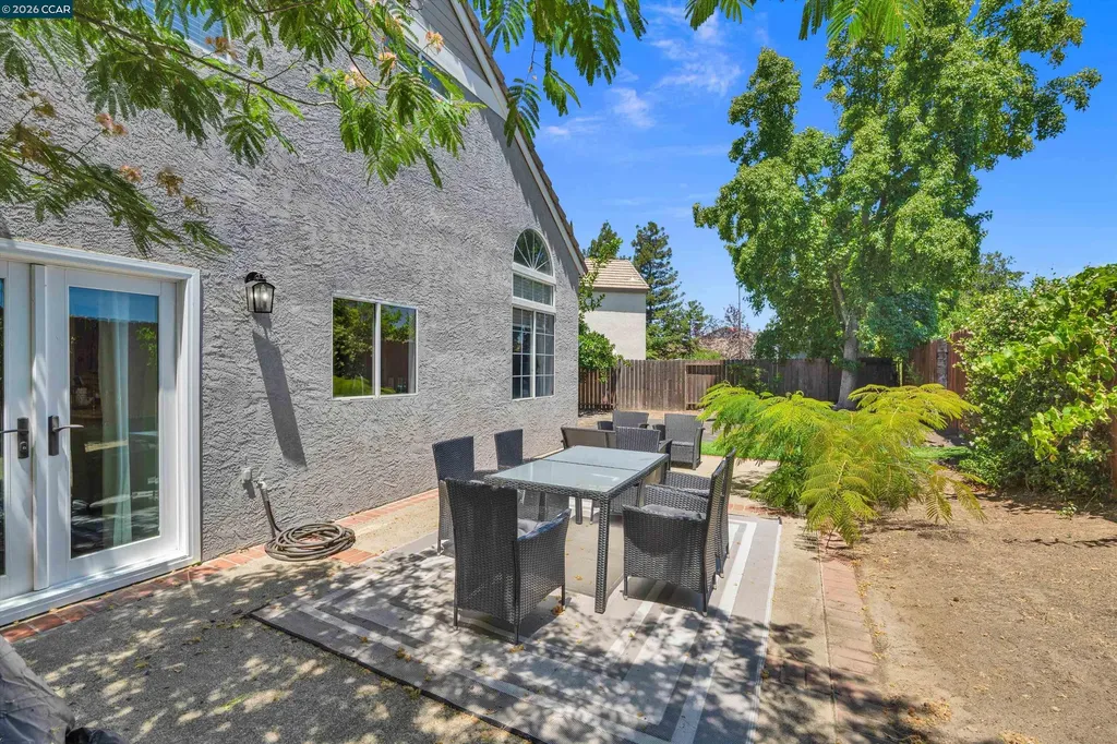 400 Devon Court Oakley CA 94561