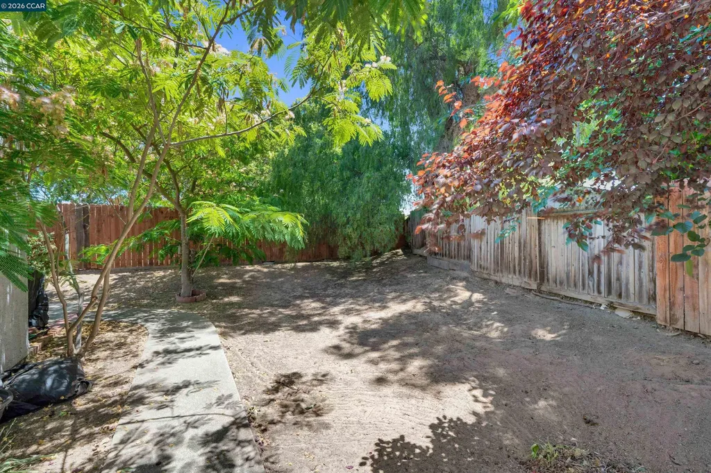 400 Devon Court Oakley CA 94561