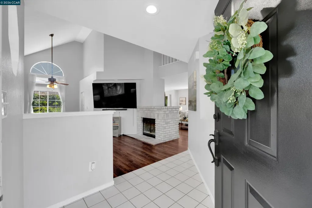 400 Devon Court Oakley CA 94561